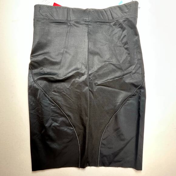 Spanx NWT very black half slip shape wear size XS - Picture 5 of 8